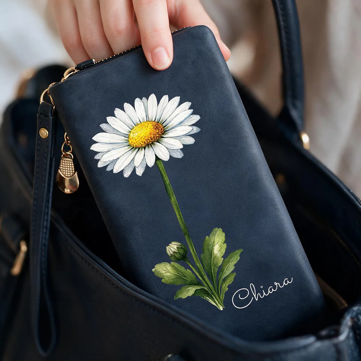 Personalised woman’s wallet – Birth flower